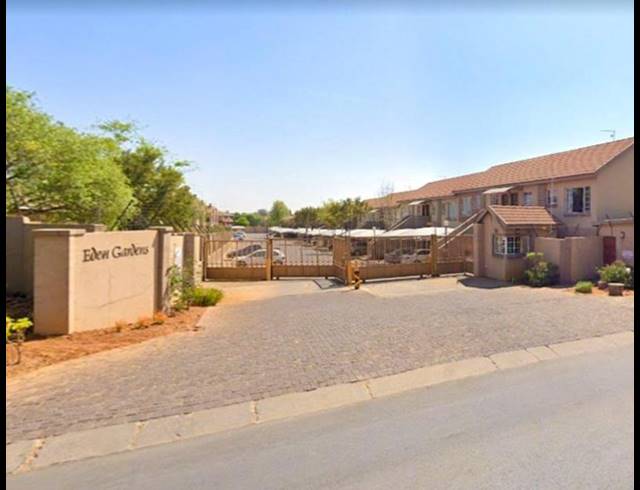 2 BEDROOM APARTMENT FOR SALE IN RYNFIELD